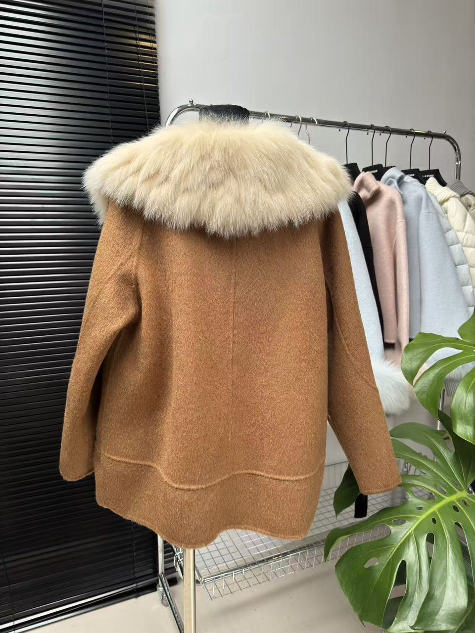 Oversized Wool Coat with Plush Faux Fur Collar