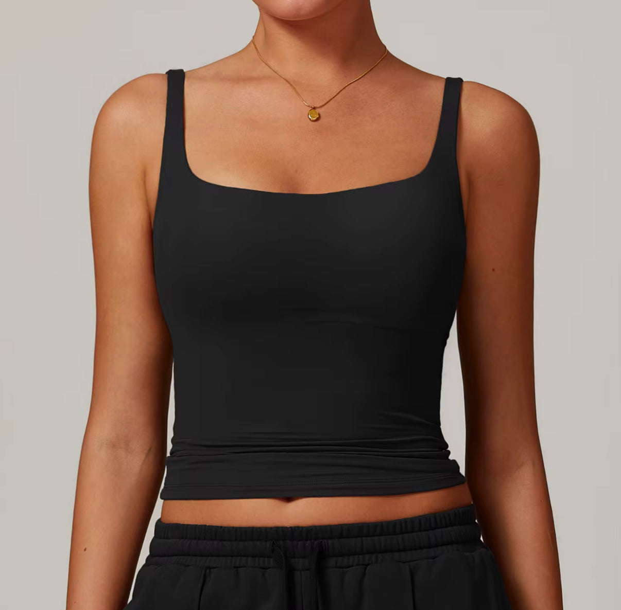 Minimalist Sleeveless Top for Everyday Chic