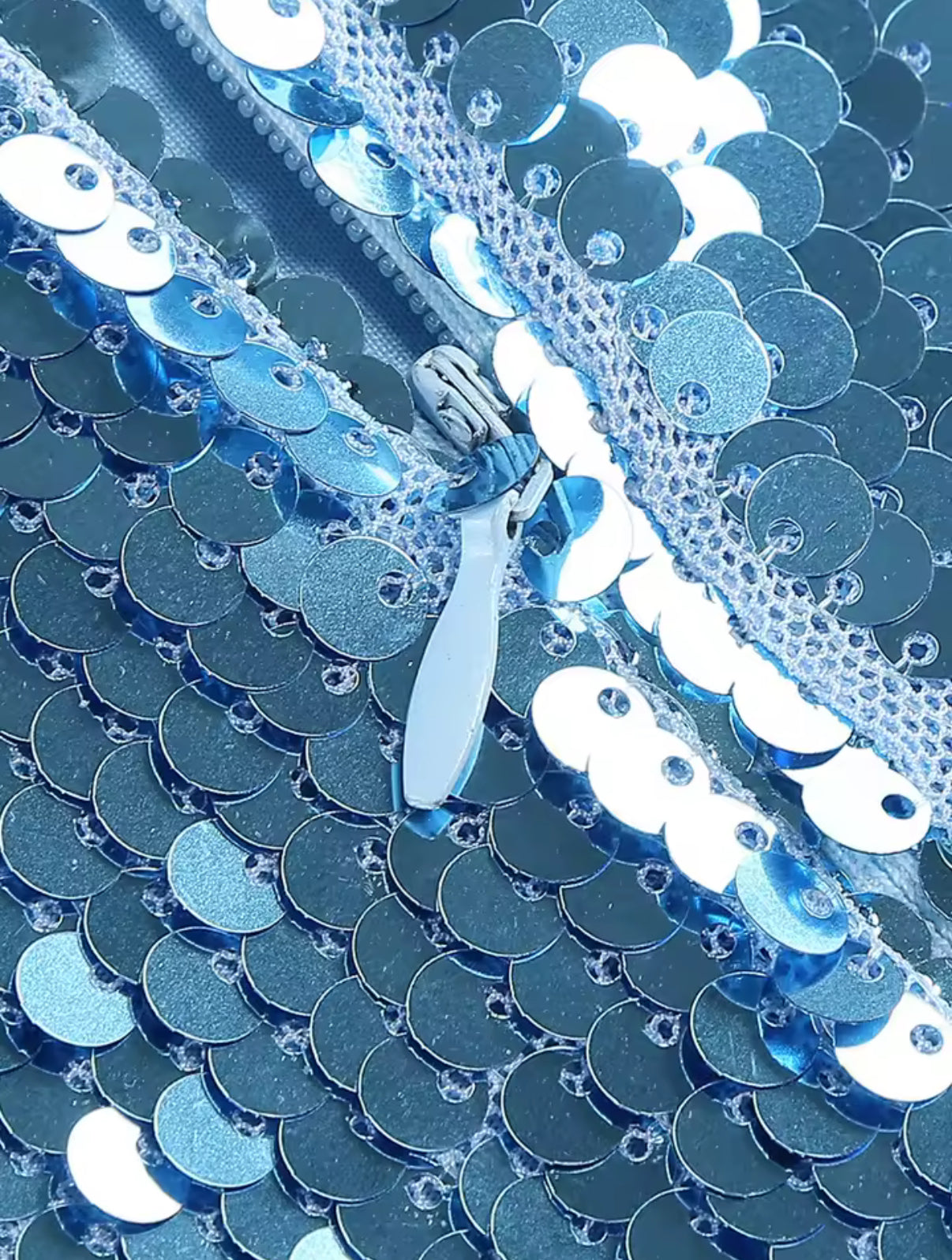 Mirror Shine Maxi with Sleek Fit