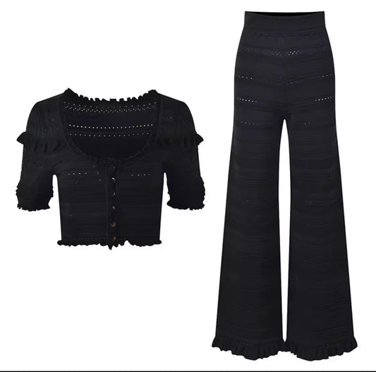 Ruffle edge knit set