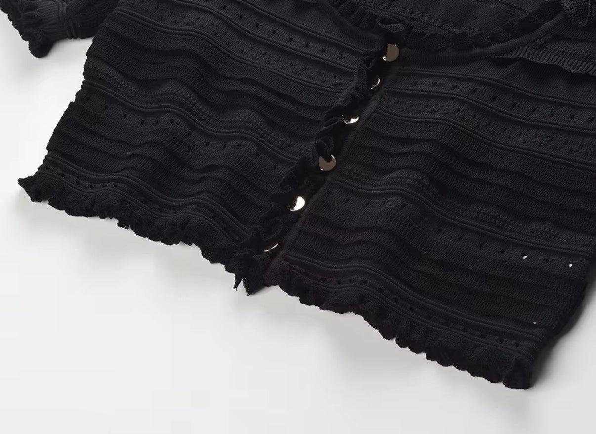 Ruffle edge knit set