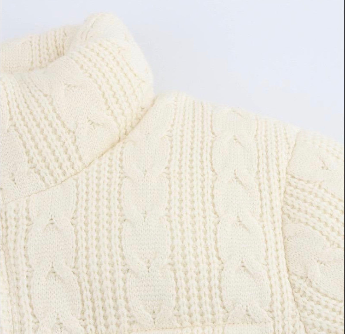 Écru Winter Puff Jacket