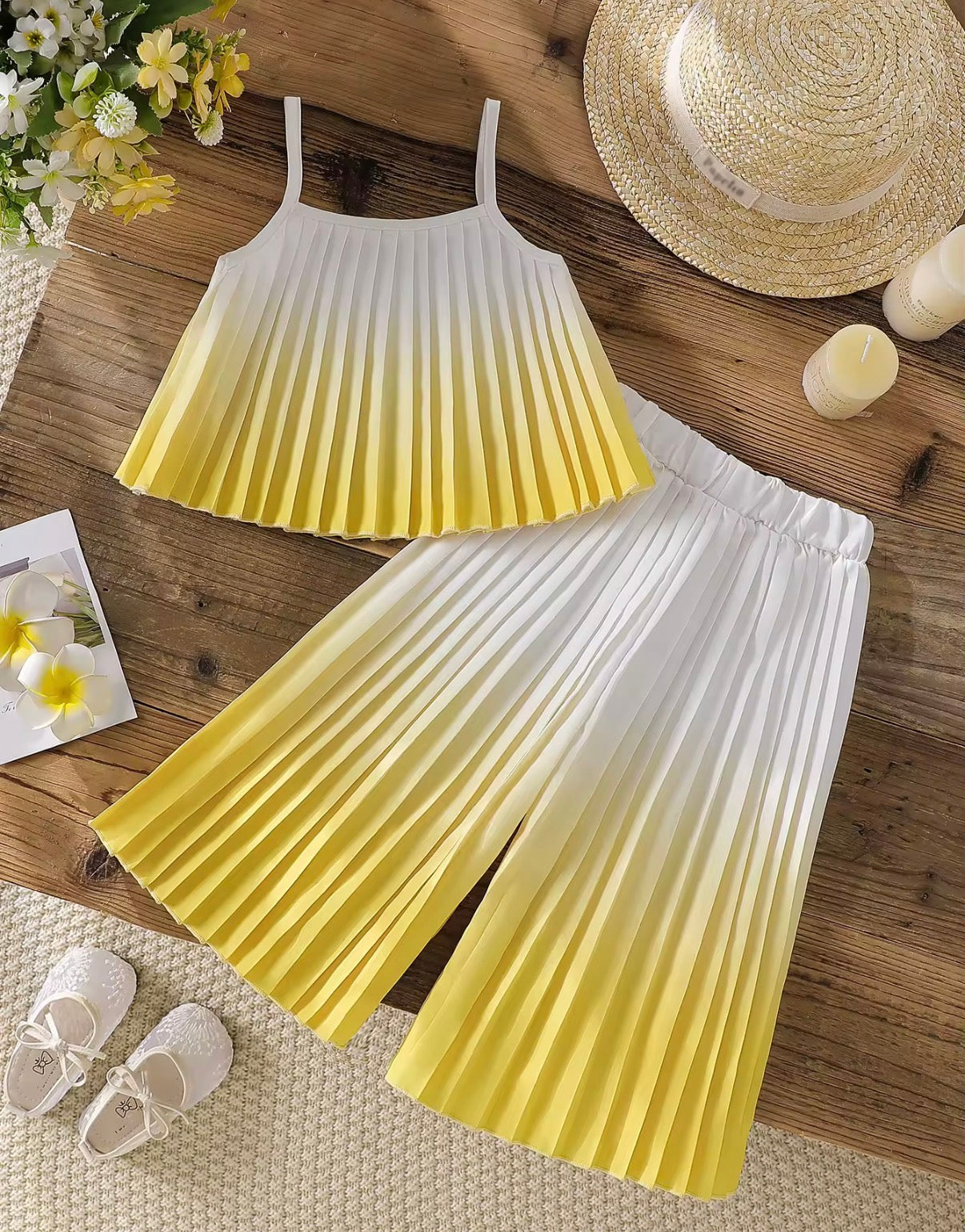 Sunbeam Pleated Set