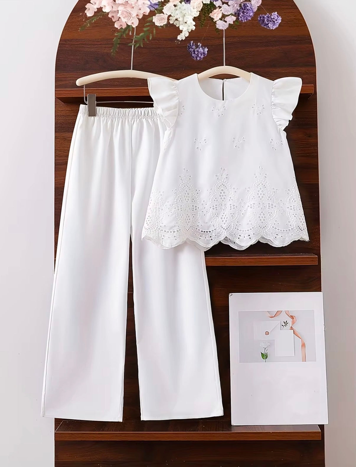 Embroidered Flutter Set