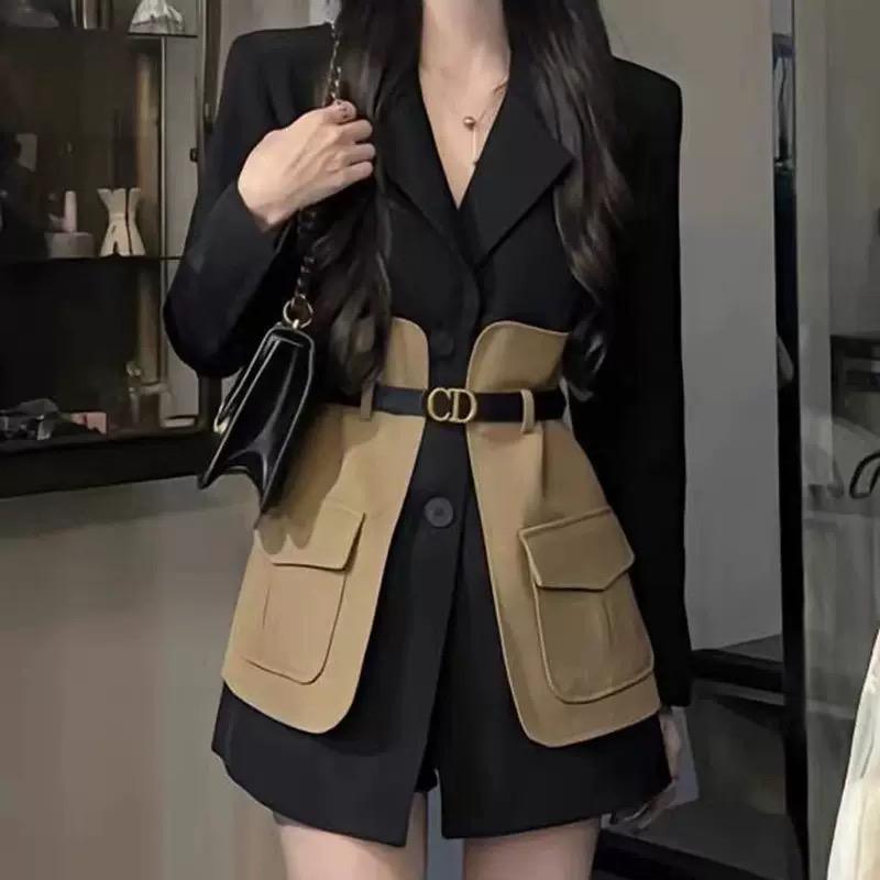 Structured Two-Tone Belted Blazer