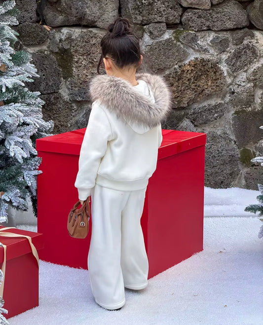 Frost Luxe Fur Set