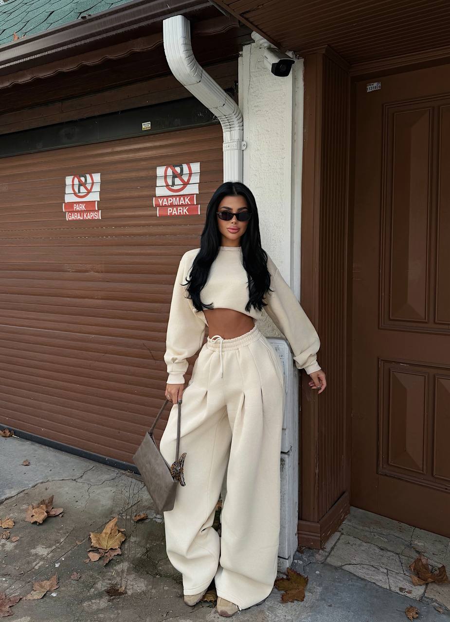 Cream Flow Wide-Leg Set