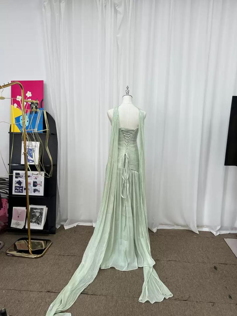 Mint Élan Gown