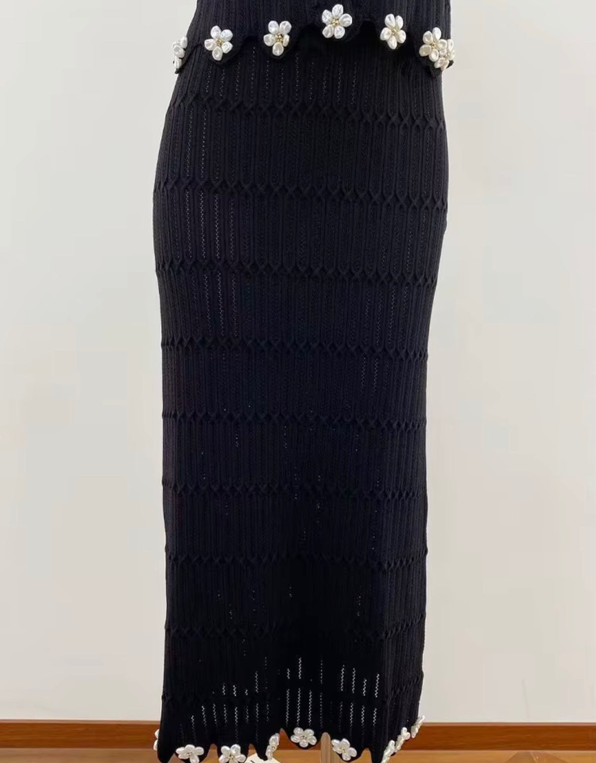 Pearl Flower Knit Maxi Dress