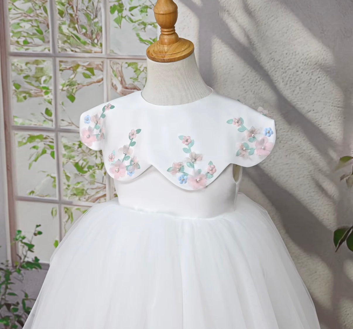 Floral Petal Collar Tulle Dress