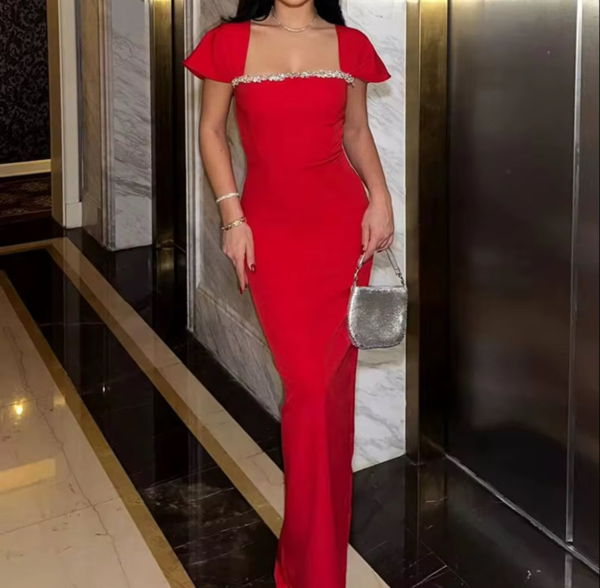 Elegant Evening Dress with Crystal-Embellished Square Neckline