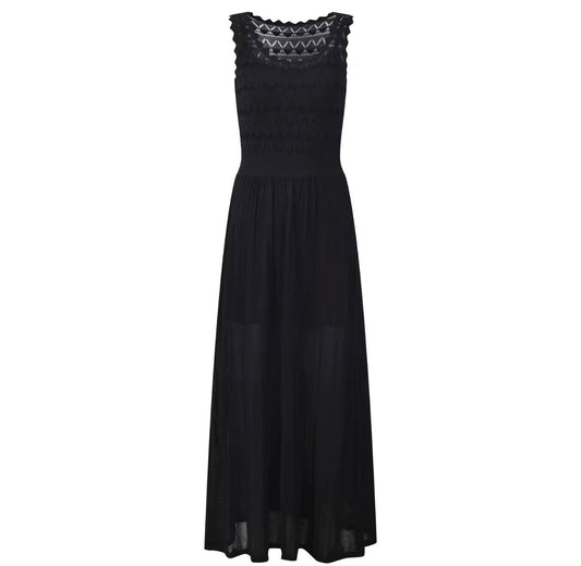 Scalloped Lace Knit Maxi Dress