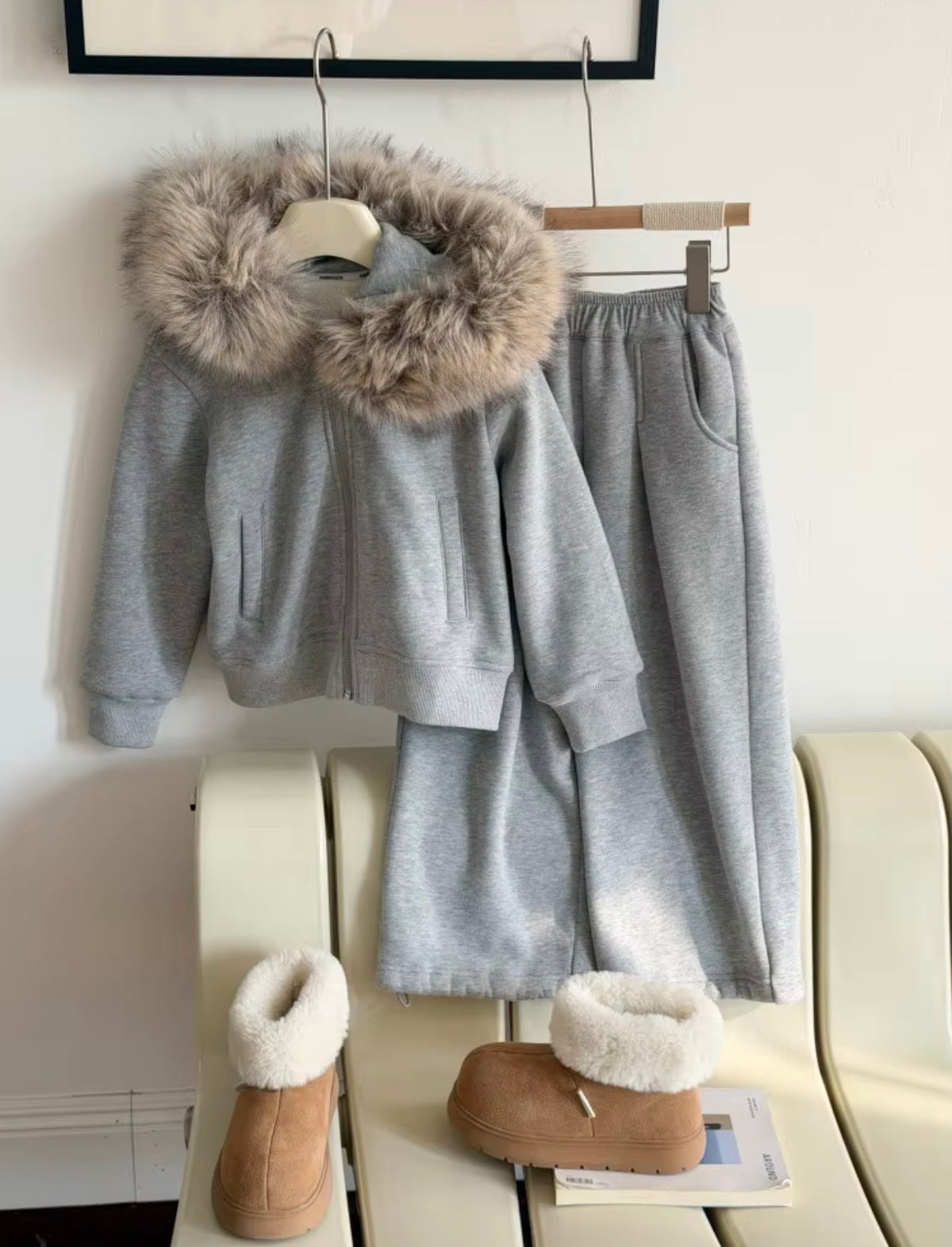 Frost Luxe Fur Set