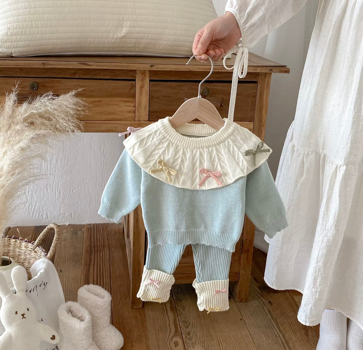 Pastel Bow Collar Knit Set