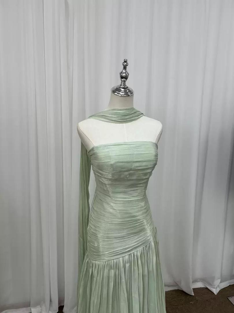 Mint Élan Gown