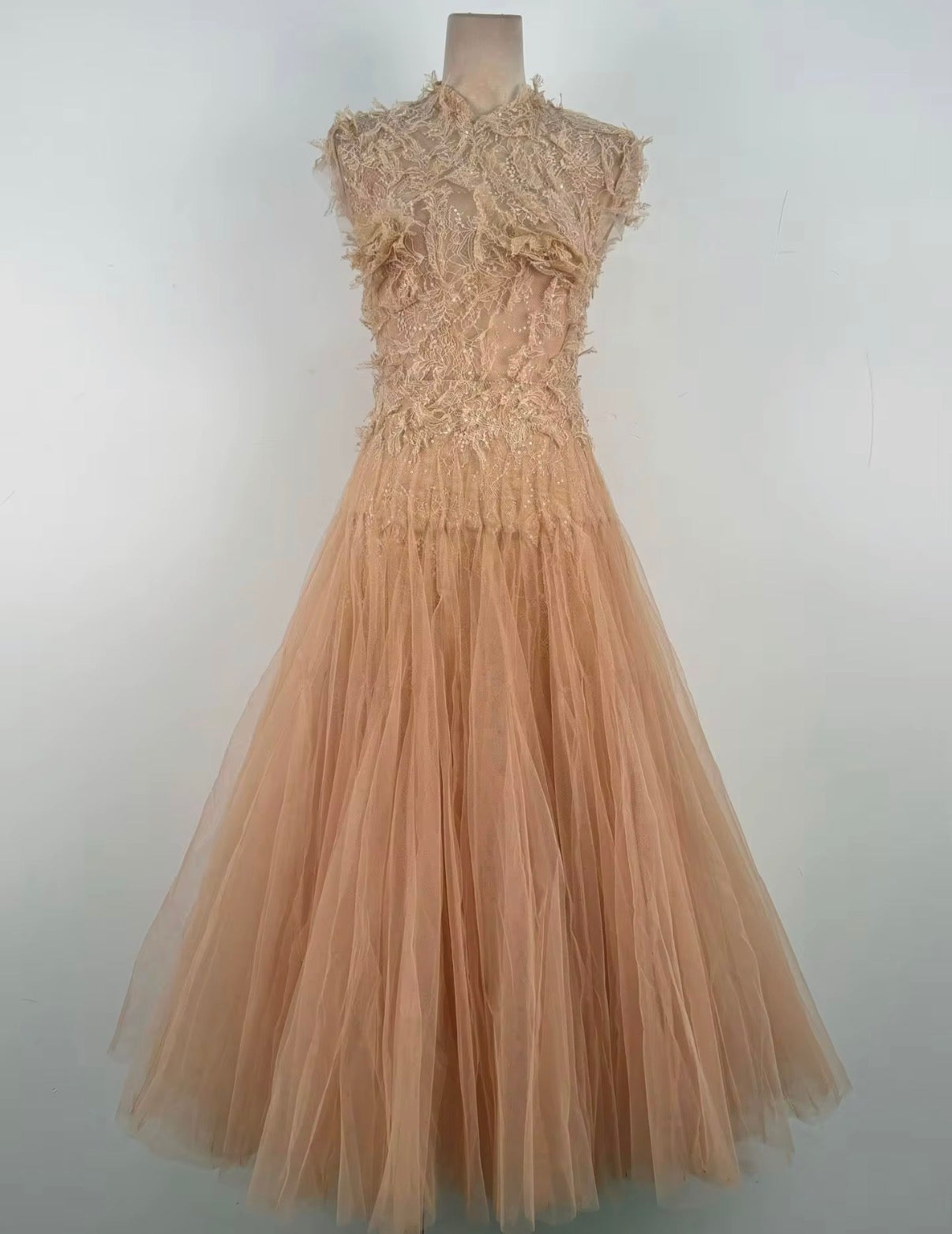 Textured Lace Bodice Ombre Tulle Midi Dress with Open Back and Soft Volume Skirt