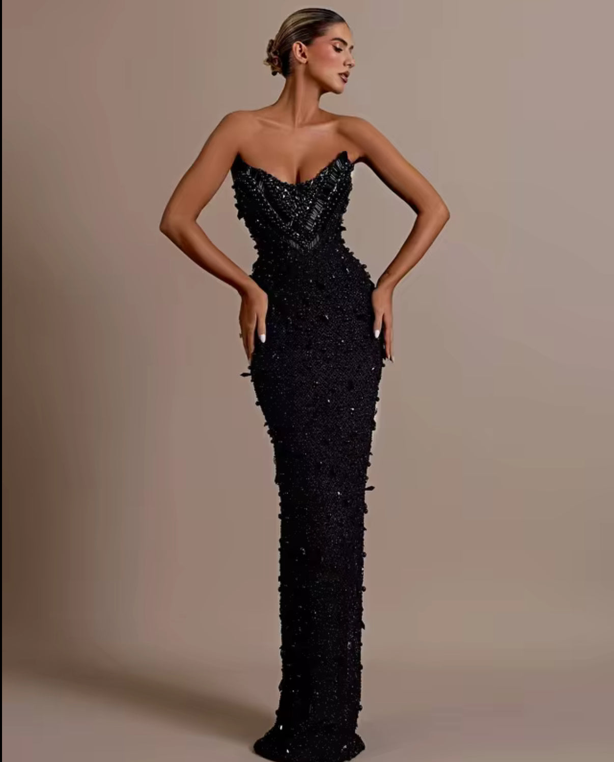 Strapless sweetheart gown with shimmering beadwork
