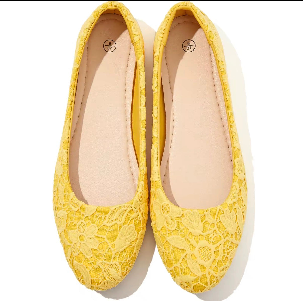 Blossom Lace Ballet Flats