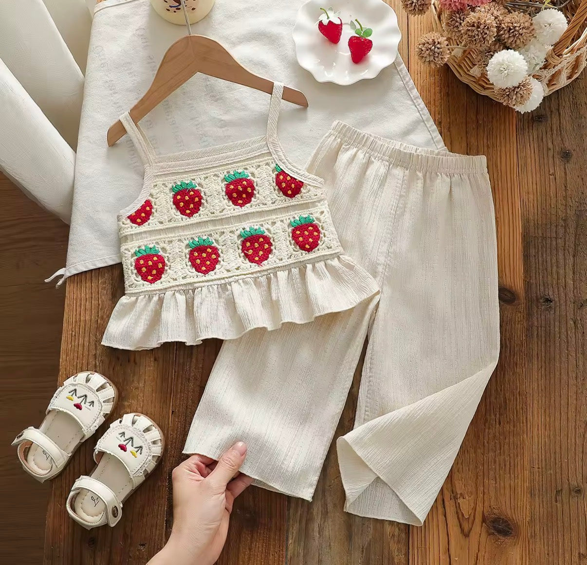 Strawberry Cream Set