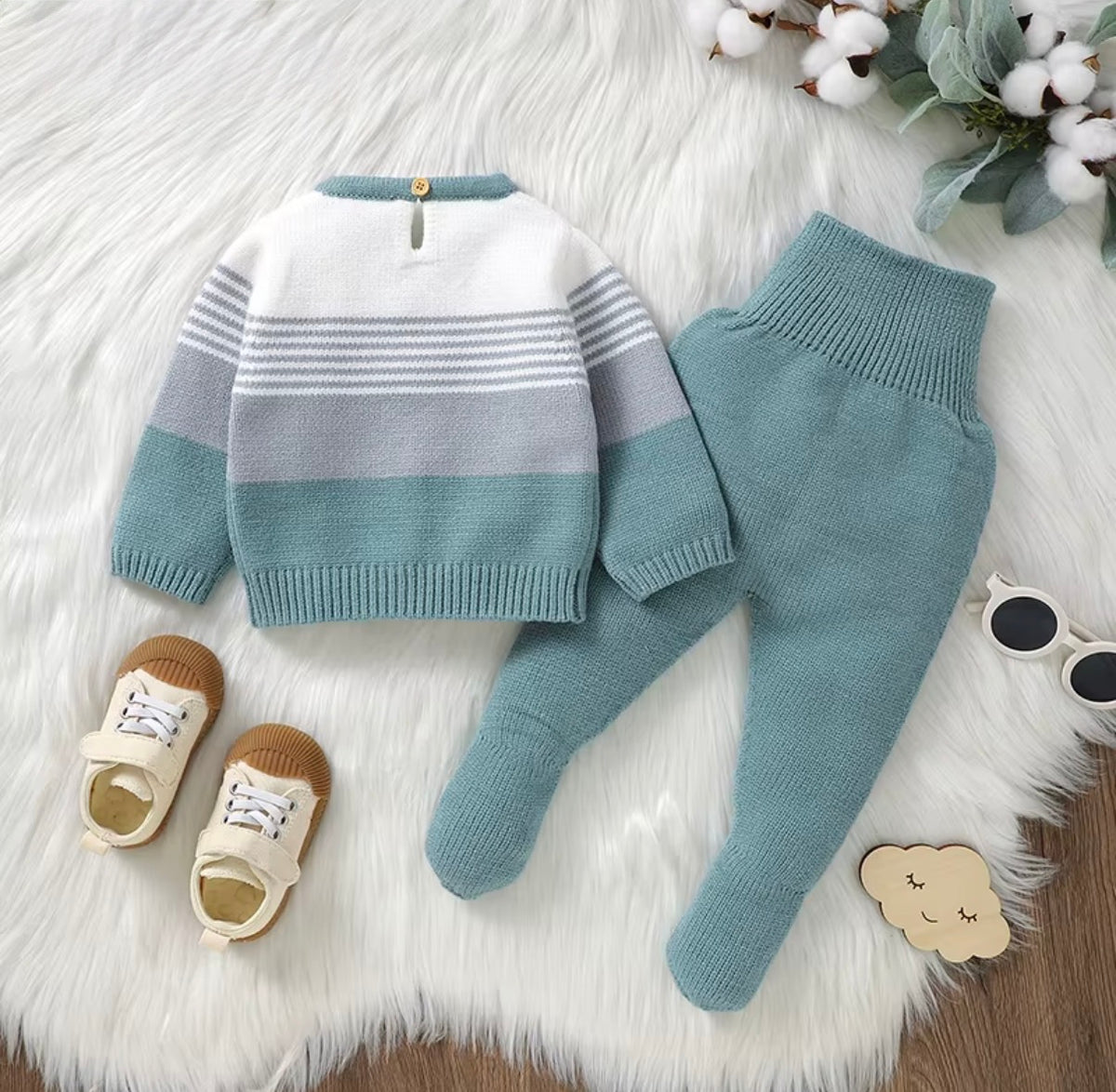Colorblock Knit Footed Set