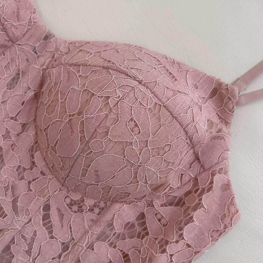 Sweetheart Lace Corset and Flowing Tulle Skirt