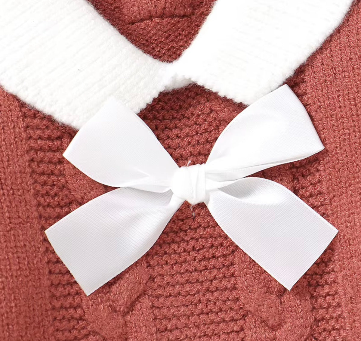 Ivory Bow Cable Knit Set