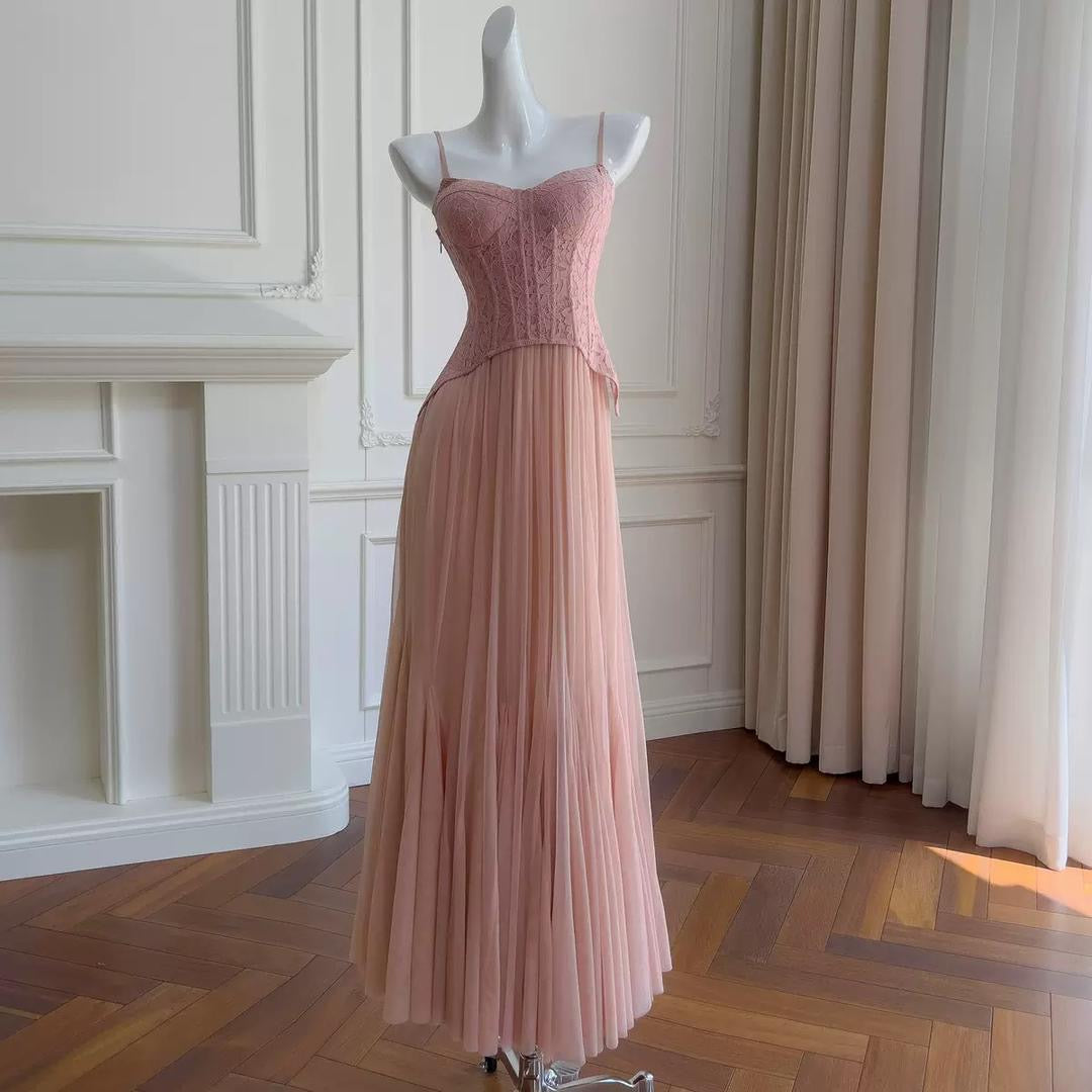 Sweetheart Lace Corset and Flowing Tulle Skirt