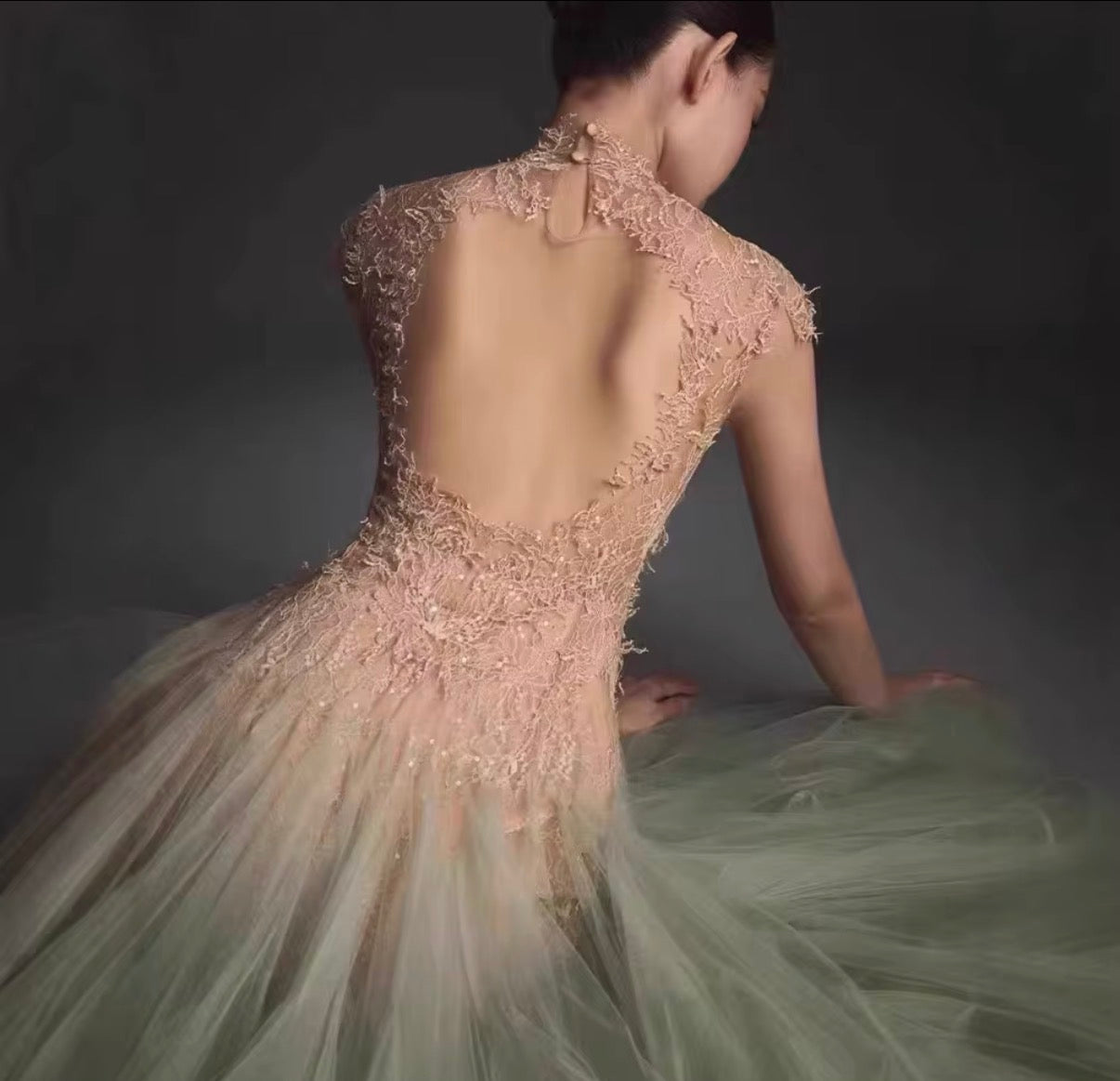 Textured Lace Bodice Ombre Tulle Midi Dress with Open Back and Soft Volume Skirt