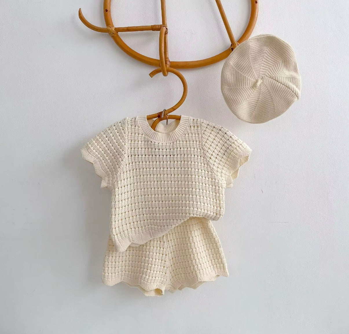 Scalloped Knit Set