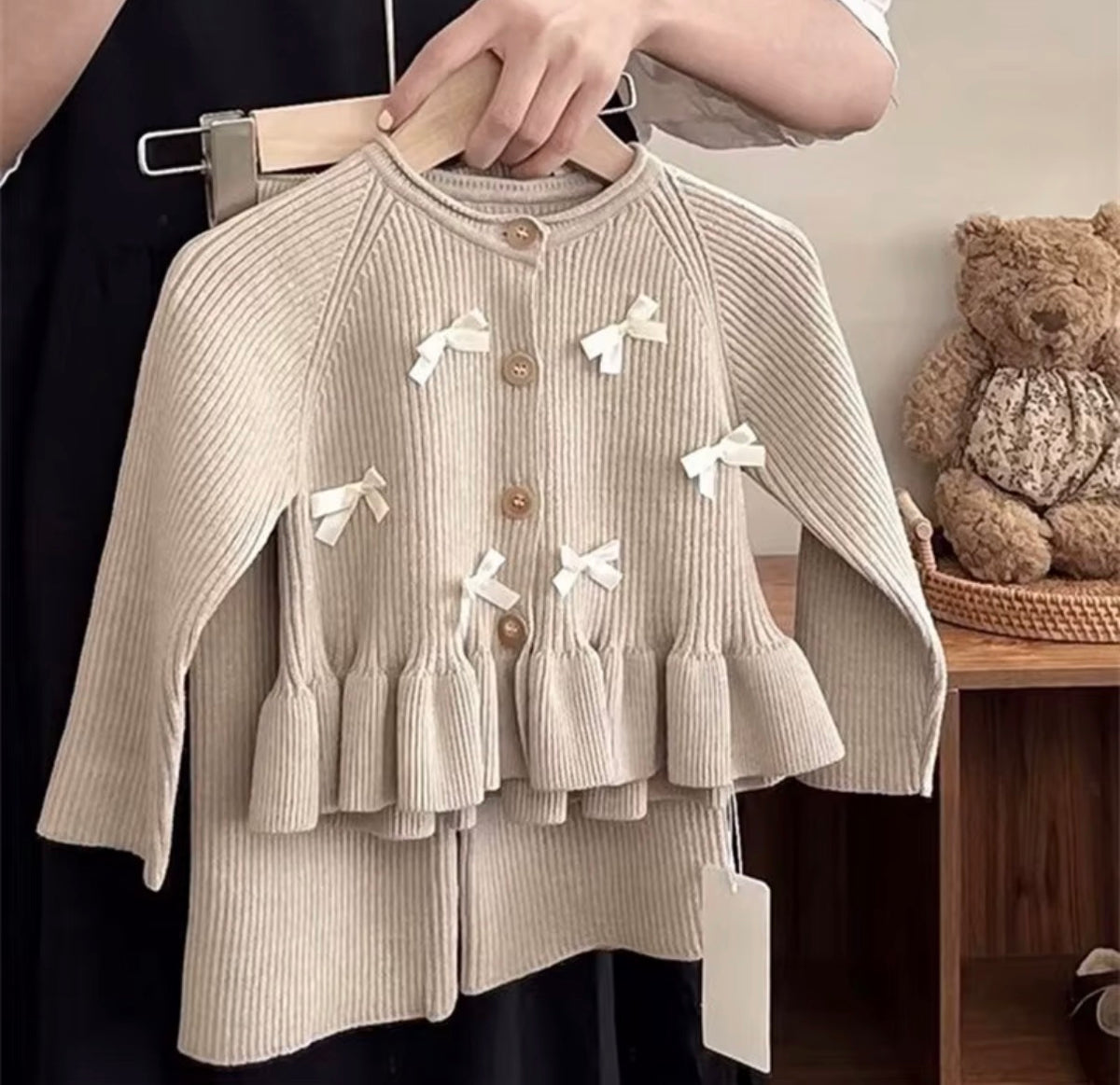 Bow Ruffle Knit Set
