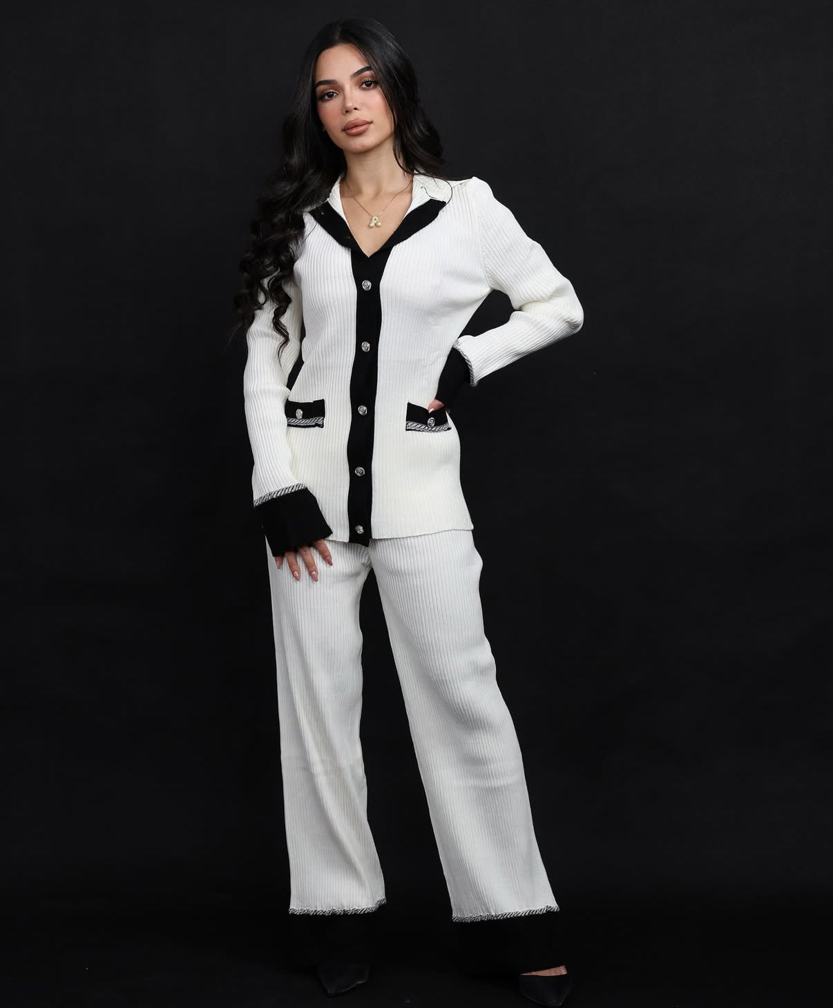 Classy Contrast Knit Set