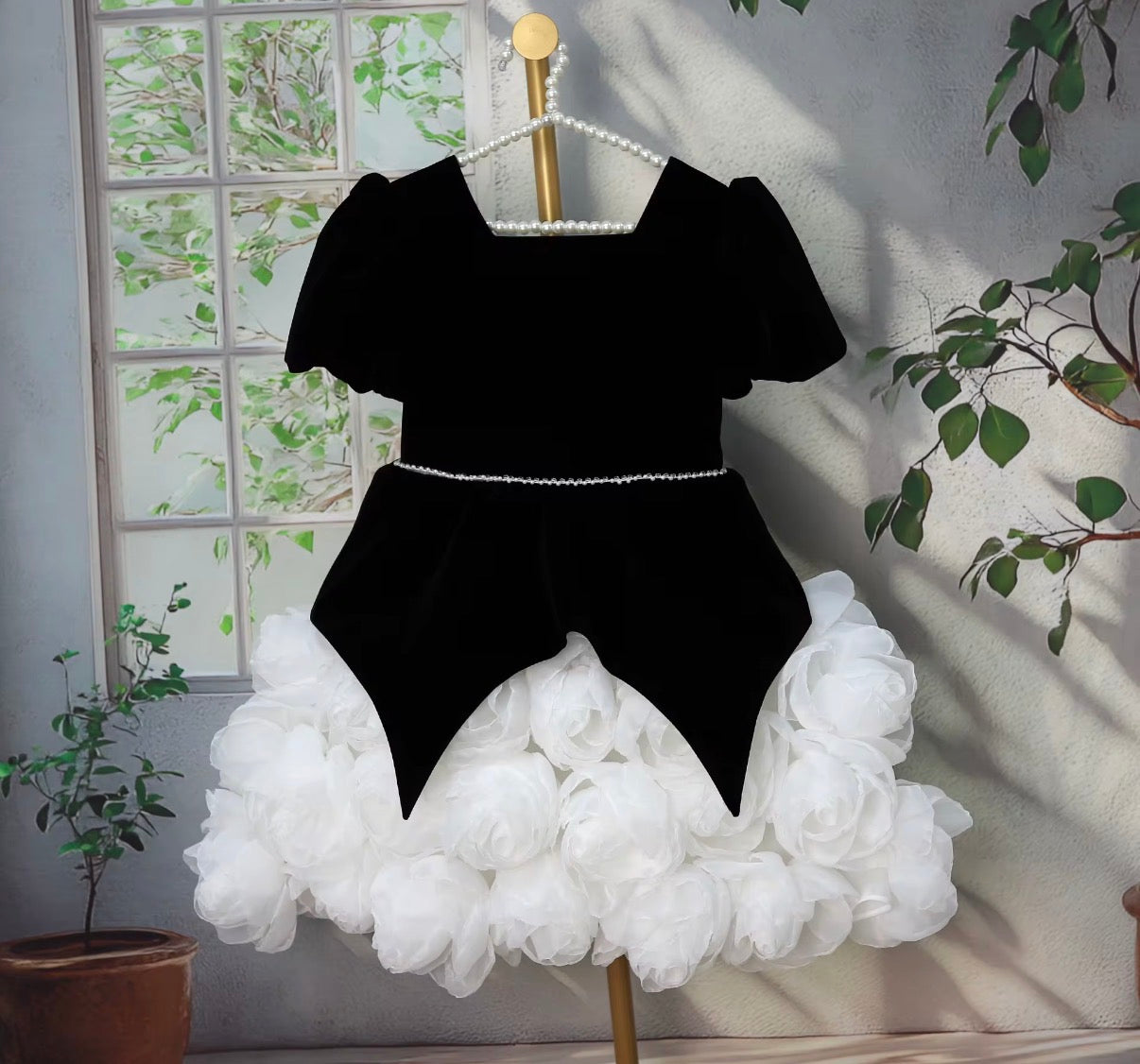 Floral Petal Collar Tulle Dress