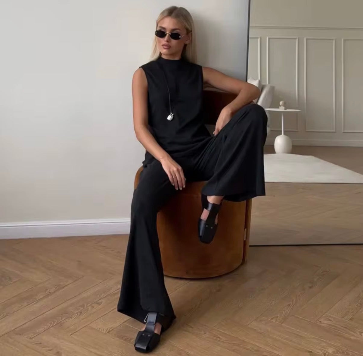 Sleeveless Wide-Leg Set
