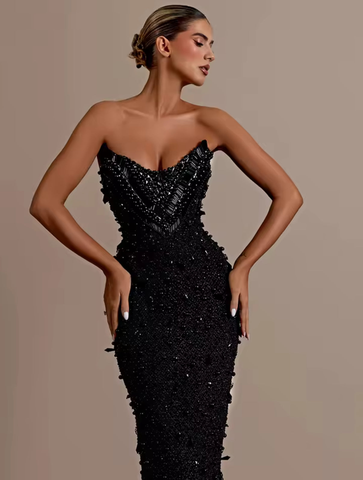 Strapless sweetheart gown with shimmering beadwork
