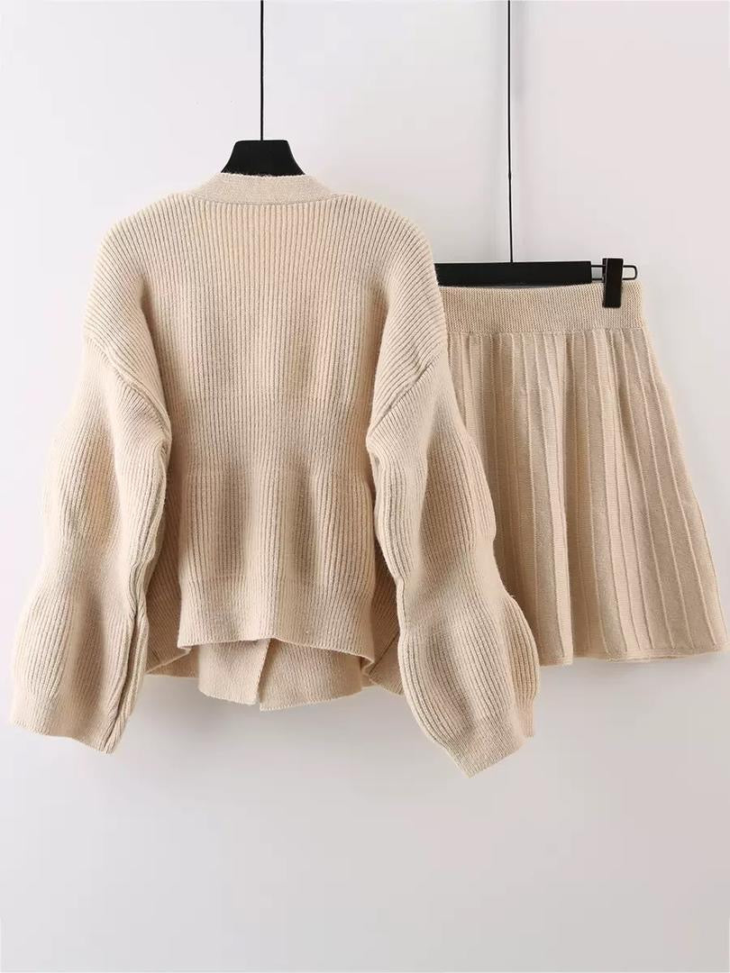 Élise Buttoned Knit Set