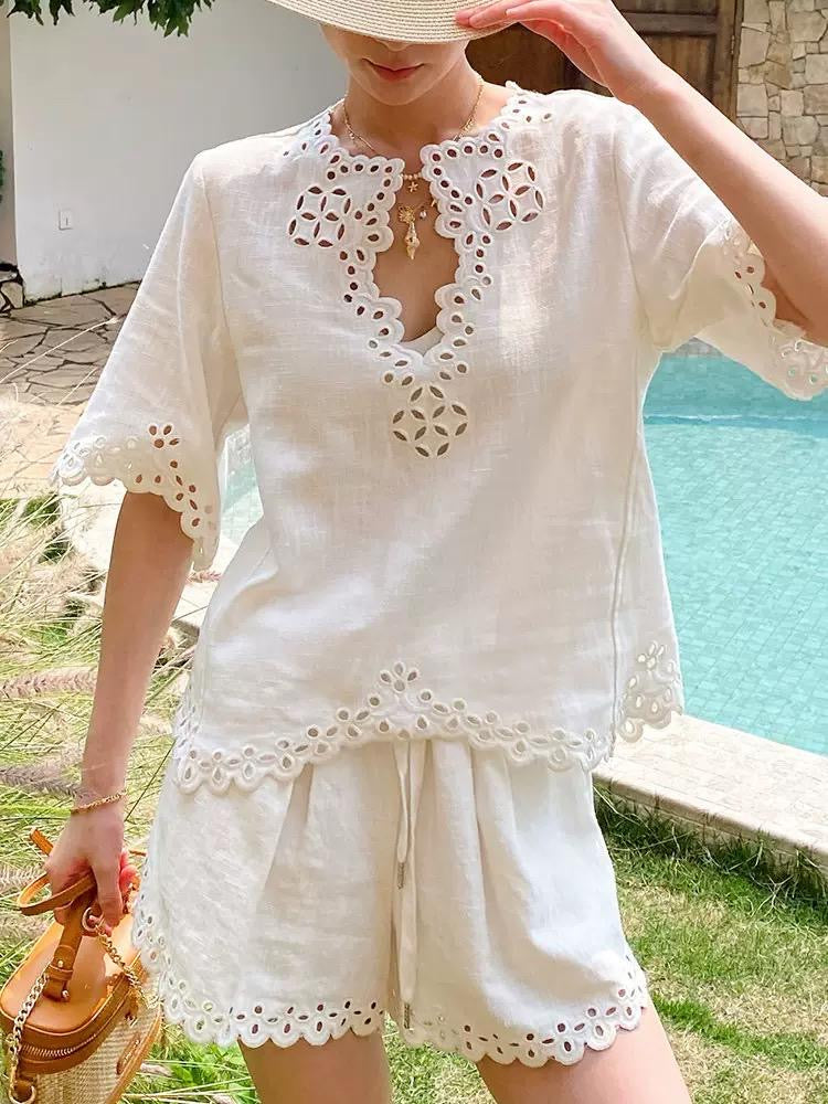Ivory Breeze Broderie Lounge Set