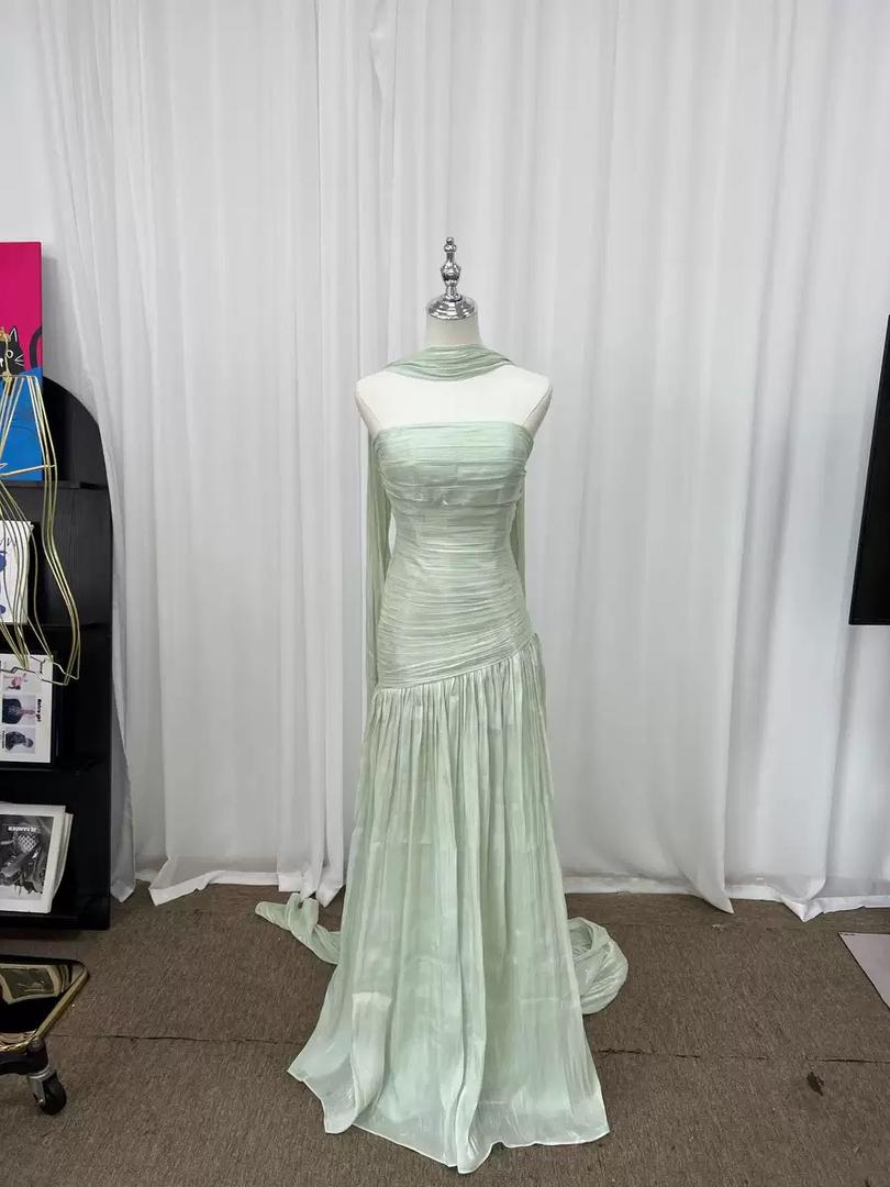 Mint Élan Gown
