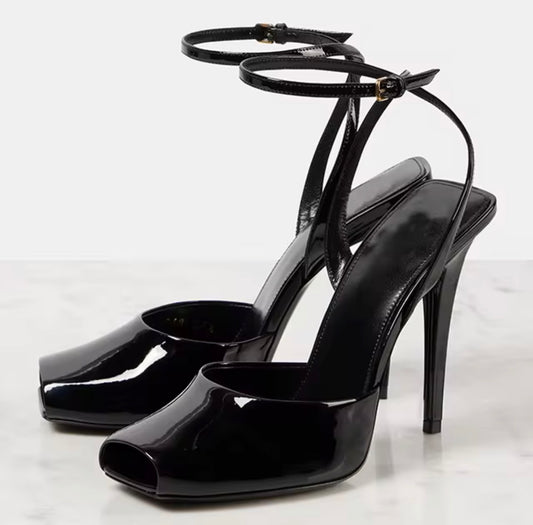 Sculpted Muse Heels
