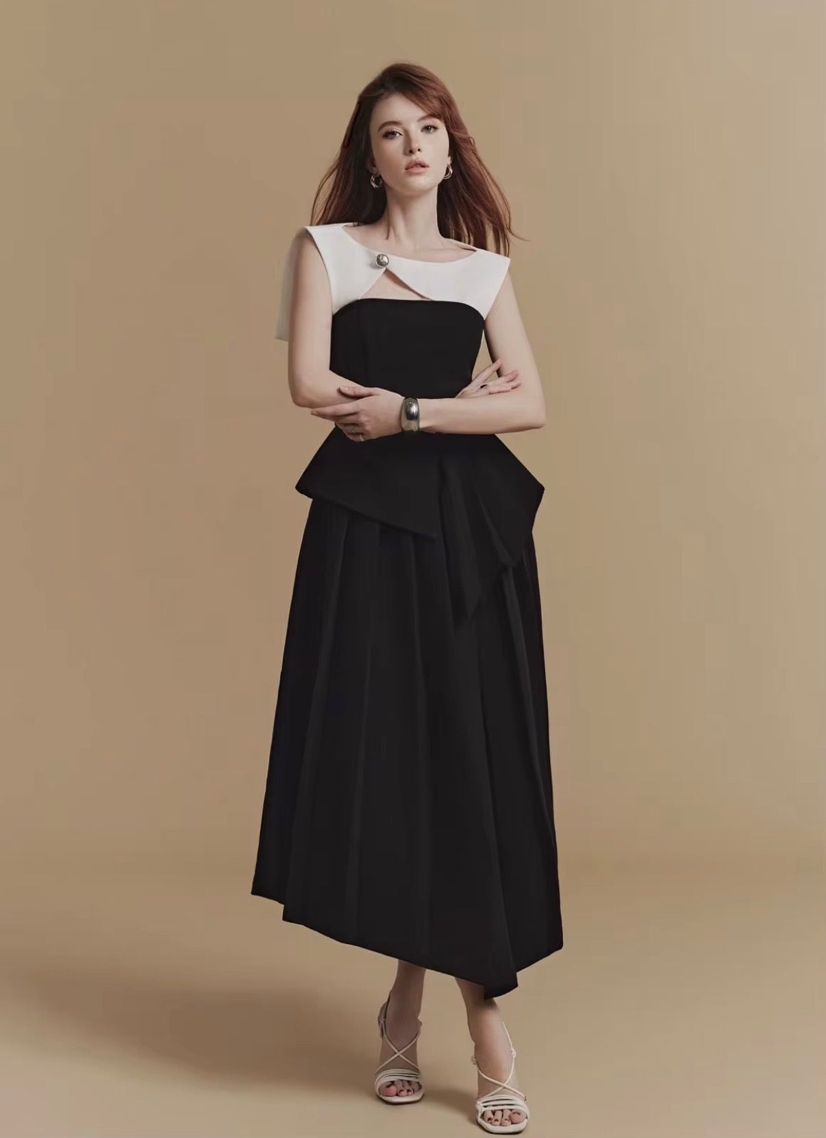 Monochrome Sculpt Asymmetric Peplum Midi Dress