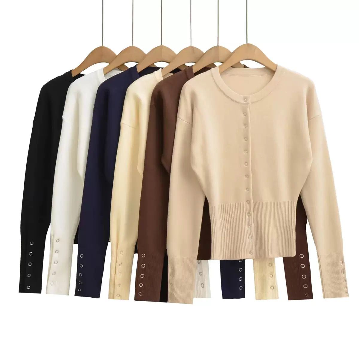 Long-Sleeve Knit Cardigan with Front Buttons and Fitted Waist