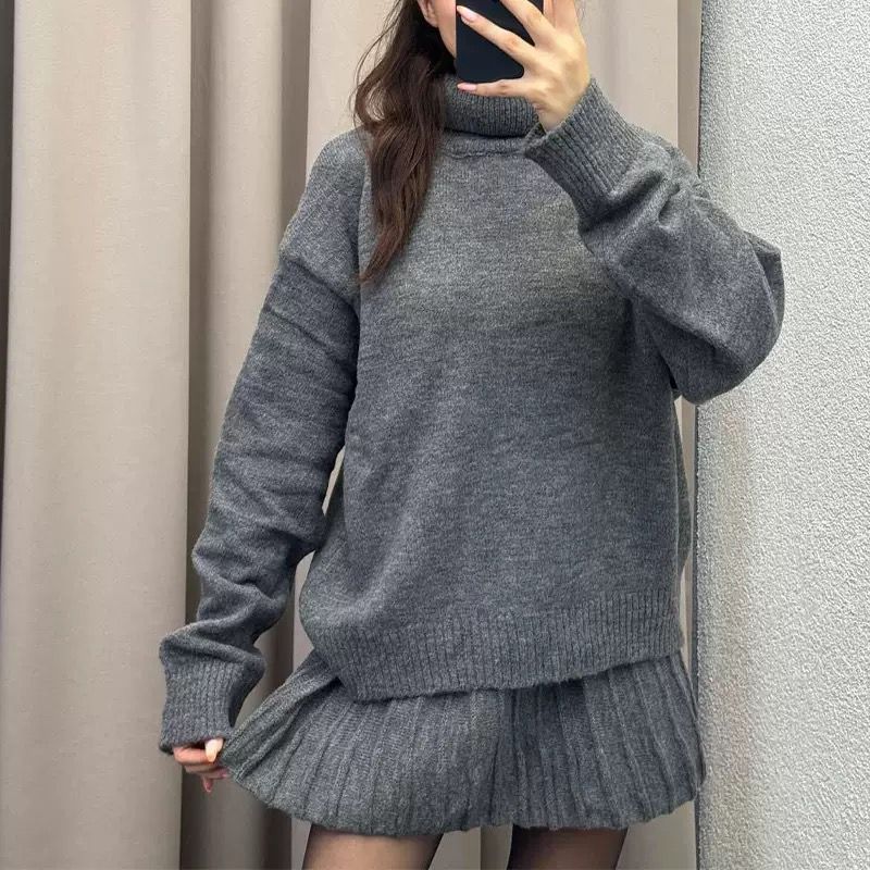 Soft Pleats Knit Turtleneck Sweater & Skirt Set